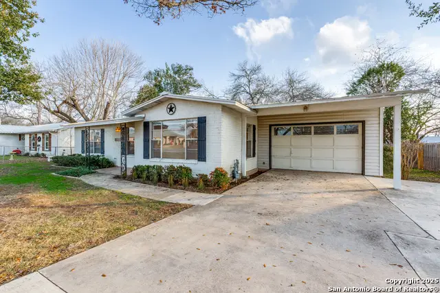 1005 E Blanco, Boerne, TX 78006 - Image #2