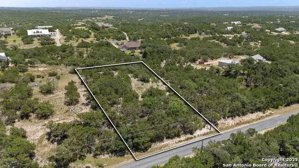 320 Mustang Lane, Spring Branch, TX 78070