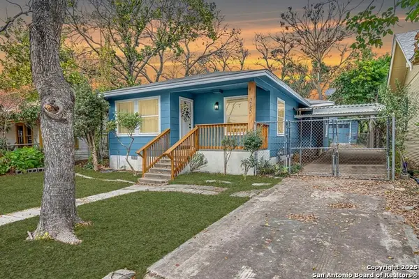 215 Cunningham Ave., San Antonio, TX 78215