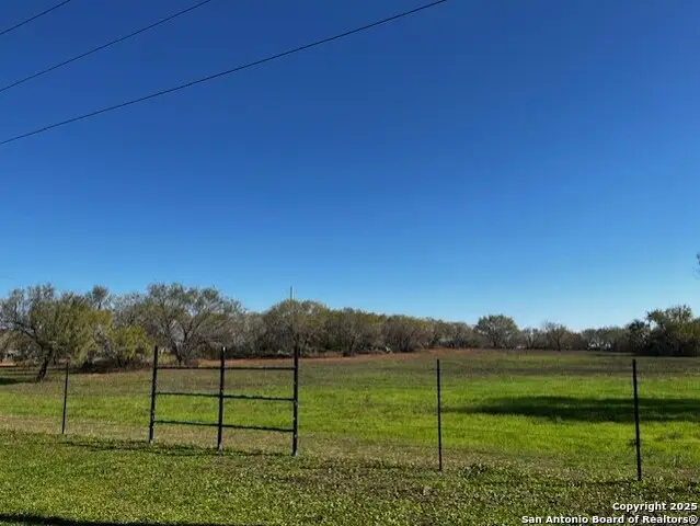 18440 Somerset, Von Ormy, TX 78073 - Image #3