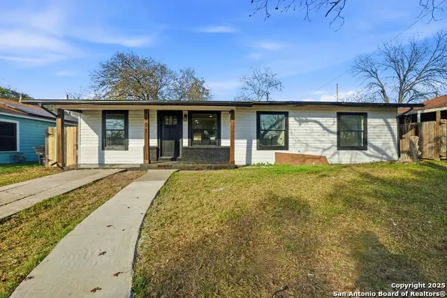 1031 Thorain, San Antonio, TX 78201 - Image #2