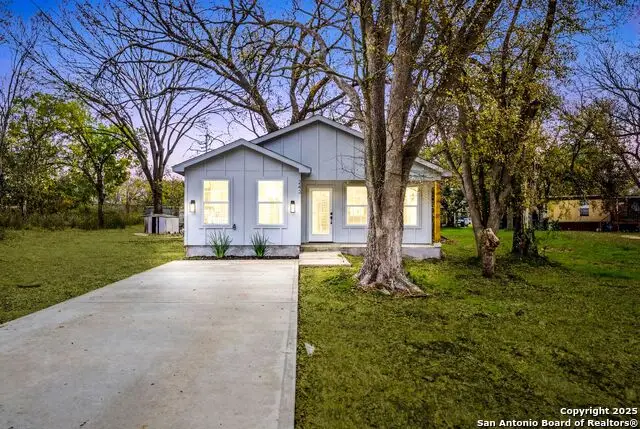 243 Meadow Lake Dr Lot 109, Seguin, TX 78155 - Image #1