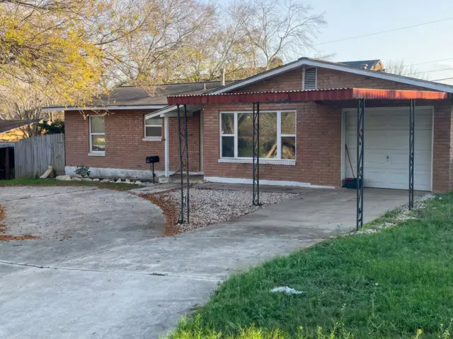 3934 Portsmouth Dr, San Antonio, TX 78223 - Image #2