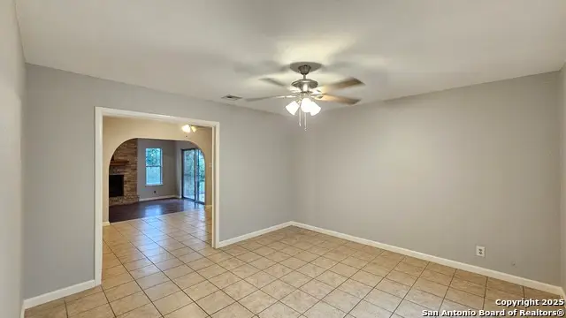 911 Spring Park, San Antonio, TX 78227 - Image #3