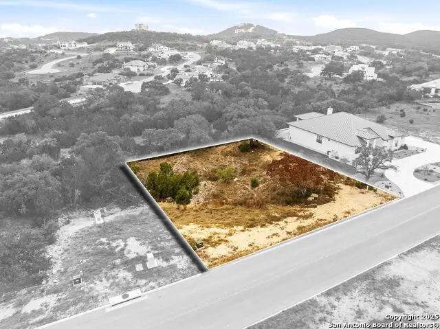 24213 Tres Arroyos, San Antonio, TX 78006 - Image #2