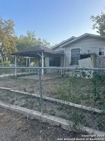 4012 San Fernando St, San Antonio, TX 78237