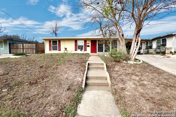 335 Yolanda, San Antonio, TX 78228