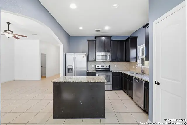 404 Cylamen, New Braunfels, TX 78132 - Image #3