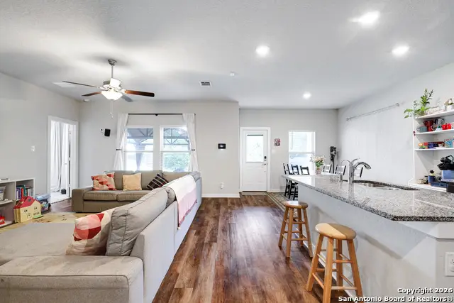 6803 Emerald Valley, San Antonio, TX 78242 - Image #3