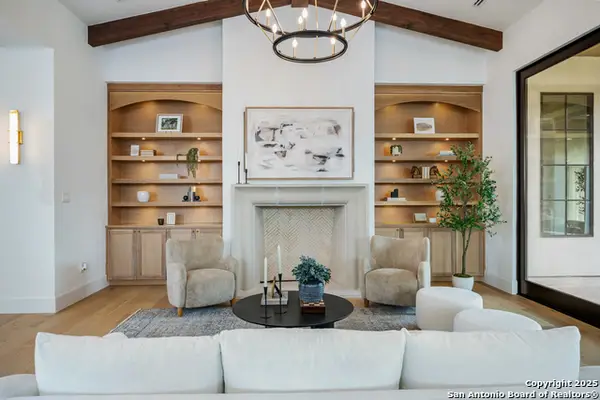 7126 Bluff Strand, San Antonio, TX 78257