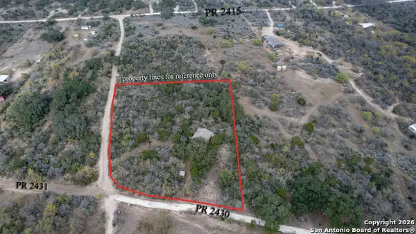 187 Pr 2430, Uvalde, TX 78801