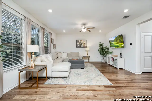 8049 San Mirienda, Boerne, TX 78015 - Image #3