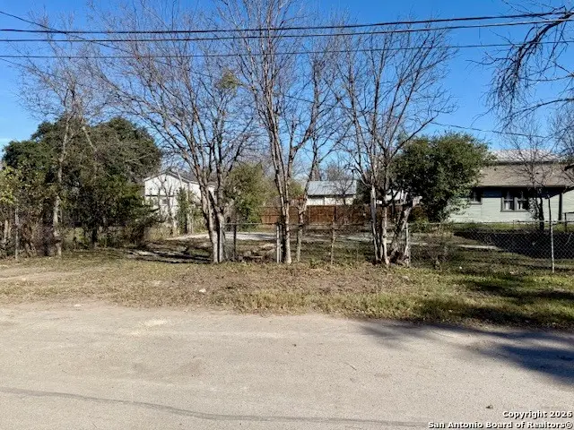 106 Gibson, San Antonio, TX 78202 - Image #1