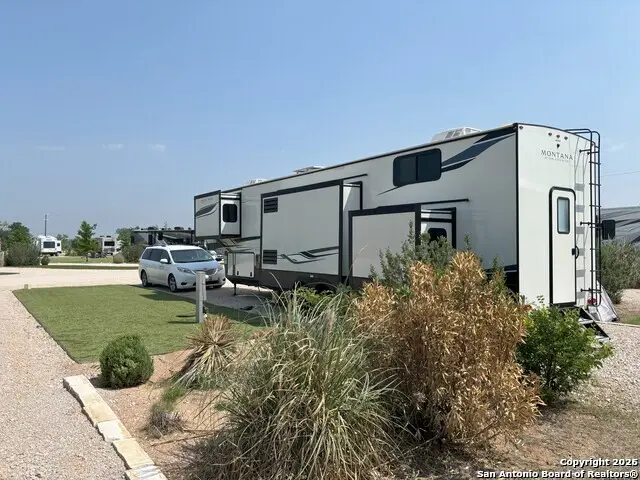 4584 E Us Hwy 290 #286, Fredericksburg, TX 78624 - Image #3