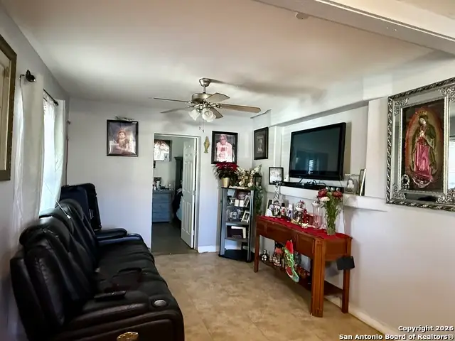 143 Los Arboles, San Antonio, TX 78214 - Image #2