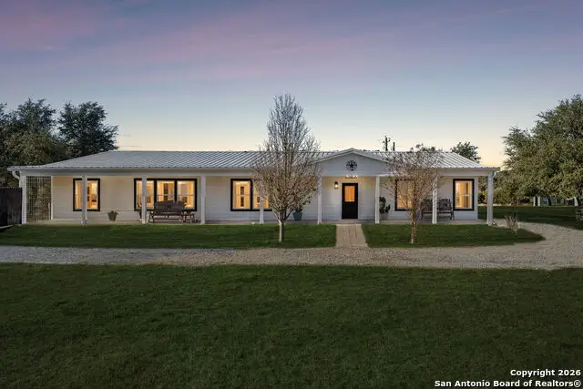 11890 Ranch Road 965, Fredericksburg, TX 78624 - Image #1