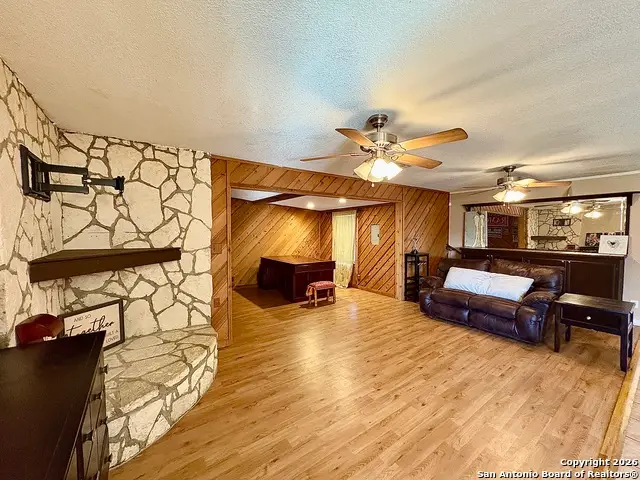 5910 Wales, San Antonio, TX 78223 - Image #3
