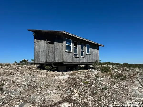 12151 W Ranch Road 337, Camp Wood, TX 78833