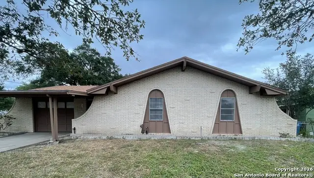 803 Avenue H, Sinton, TX 78387 - #3