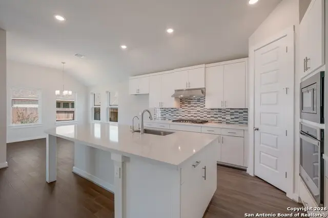 2258 Hoja Avenue, New Braunfels, TX 78132 - #3