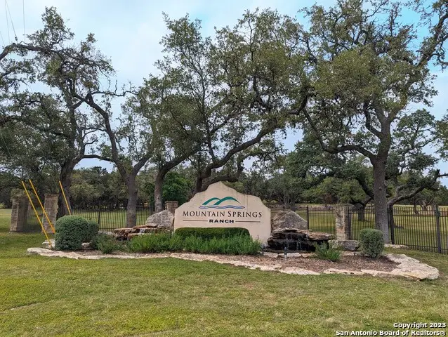 138 Oyster Springs, Canyon Lake, TX 78133 - Image #2