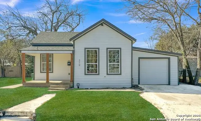 219 Saint James, San Antonio, TX 78202 - Image #3