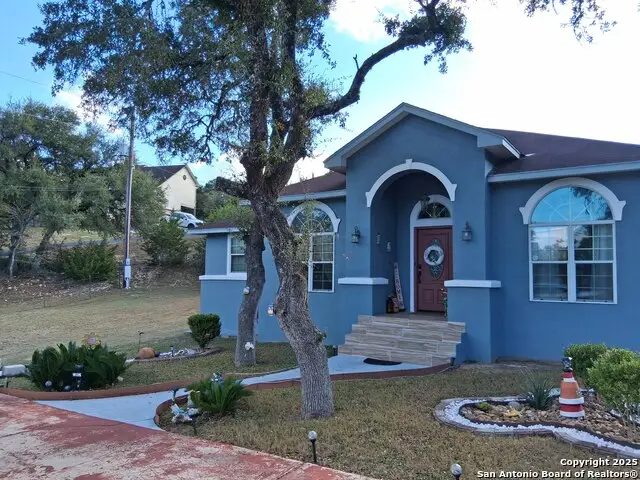 7061 Devonshire, Spring Branch, TX 78070 - Image #2