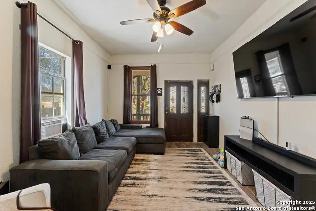 1410 Kayton Ave, San Antonio, TX 78210 - Image #1