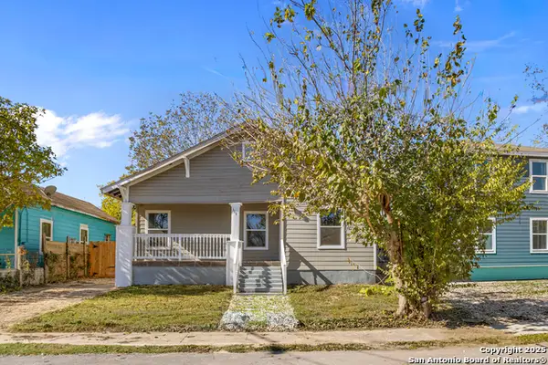 117 Magendie, San Antonio, TX 78210