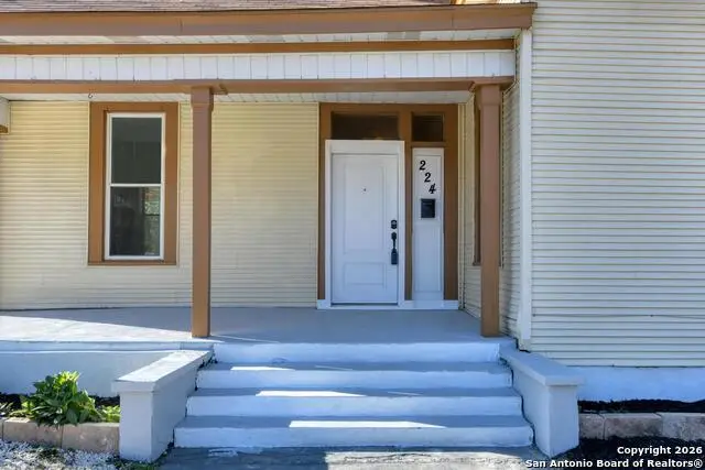 224 E Rische, San Antonio, TX 78204 - Image #2
