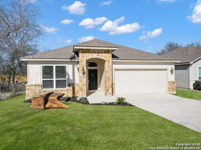 14681 Main St, Lytle, TX 78052 - Image #1