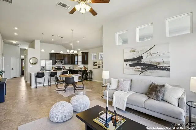 732 Bonnet Blvd, Georgetown, TX 78628 - Image #2