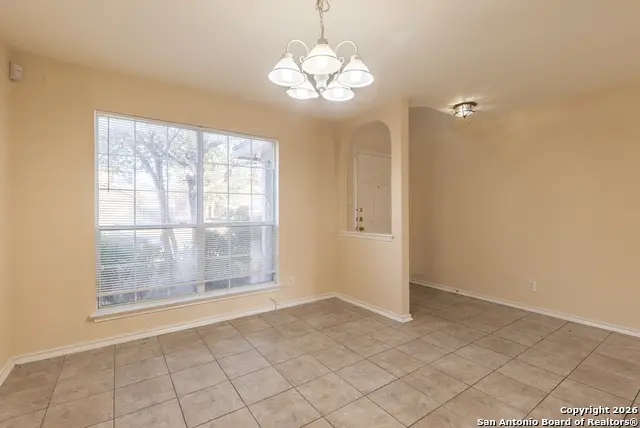 635 Lynx, San Antonio, TX 78251 - Image #3