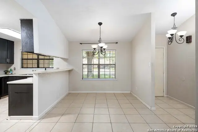 953 Lazy Trail, New Braunfels, TX 78130 - Image #3