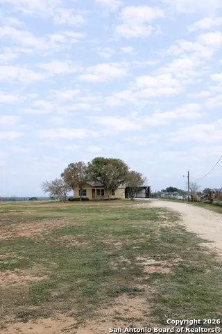 12899 E Us Highway 87, Adkins, TX 78101 - Image #1