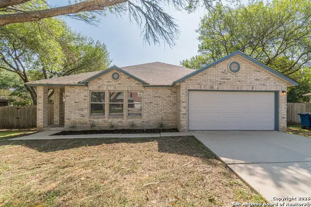 1947 Queen Victoria, New Braunfels, TX 78130 - #1