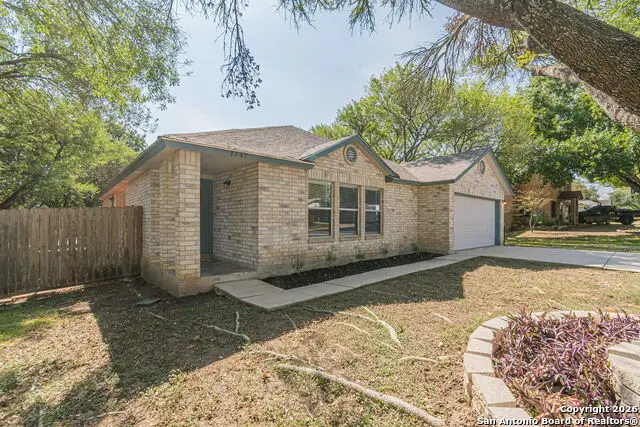 1947 Queen Victoria, New Braunfels, TX 78130 - #3