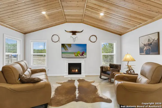 295 Pr 1511, Bandera, TX 78003 - Image #1