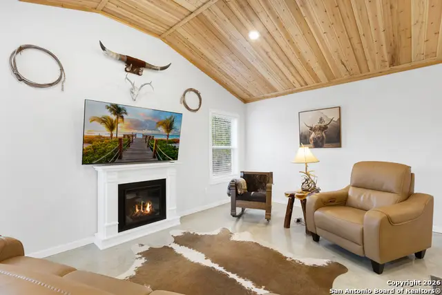 295 Pr 1511, Bandera, TX 78003 - Image #2