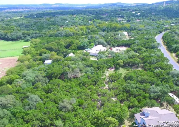 9415 Saddle Trail, San Antonio, TX 78255