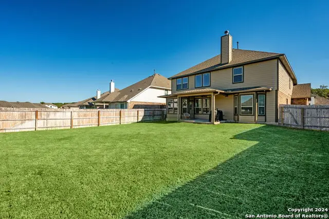 8927 Whimsey Rdg, Fair Oaks Ranch, TX 78015 - Image #2