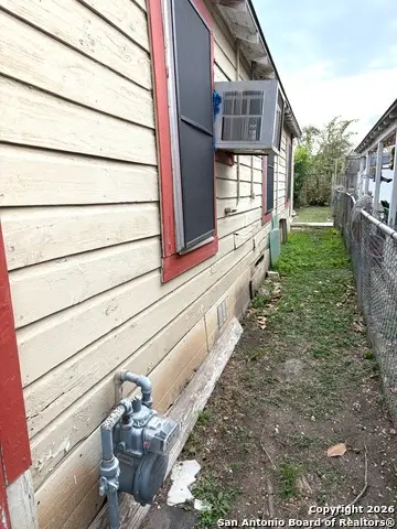 818 Angela, San Antonio, TX 78207 - Image #3