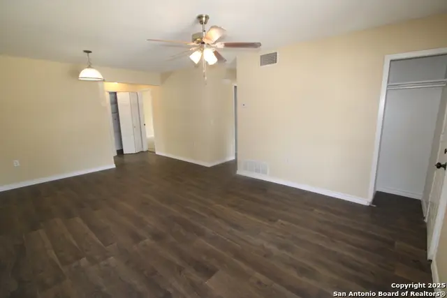 2706 Lakedon, San Antonio, TX 78222 - Image #3