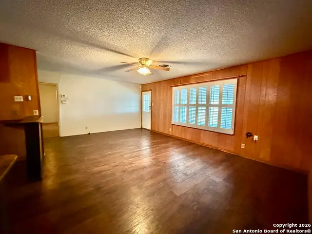 318 Cottonwood, Kenedy, TX 78119 - #3