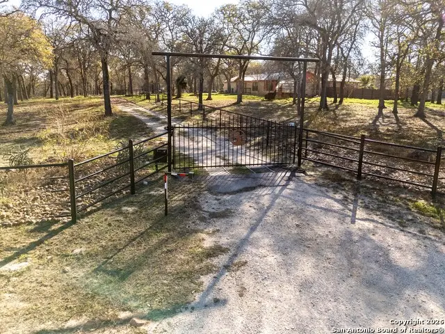 4843 Zion Hill, Seguin, TX 78155 - Image #1