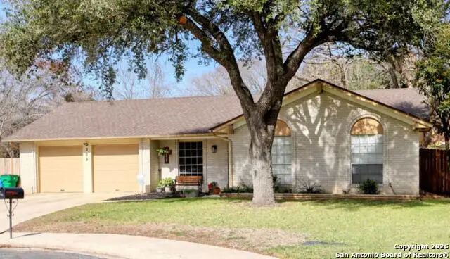 305 Southwick, Seguin, TX 78155 - #1