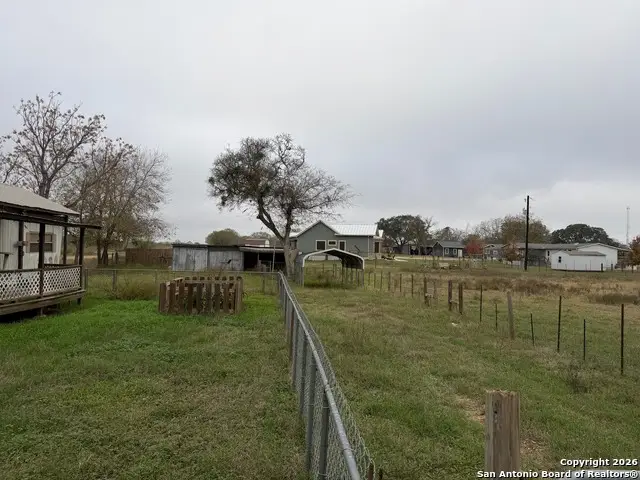 976 County Road 361, La Vernia, TX 78121 - Image #3