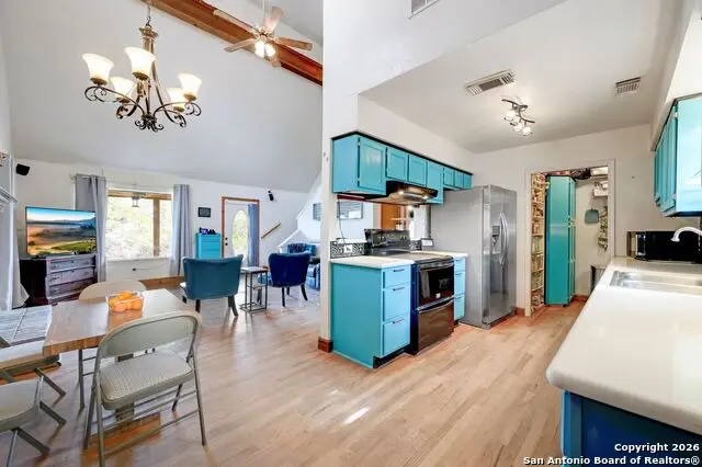 1405 Forest View Dr, Blanco, TX 78606 - #1