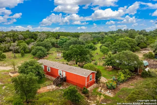 125 Teague, Kerrville, TX 78028 - #2