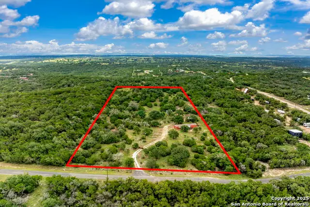 125 Teague, Kerrville, TX 78028 - #3